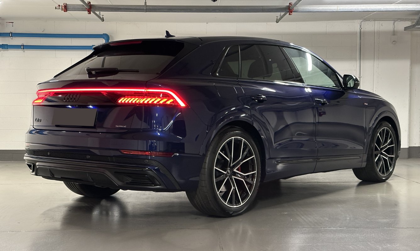 Audi Q8 55 TFSIe Sport