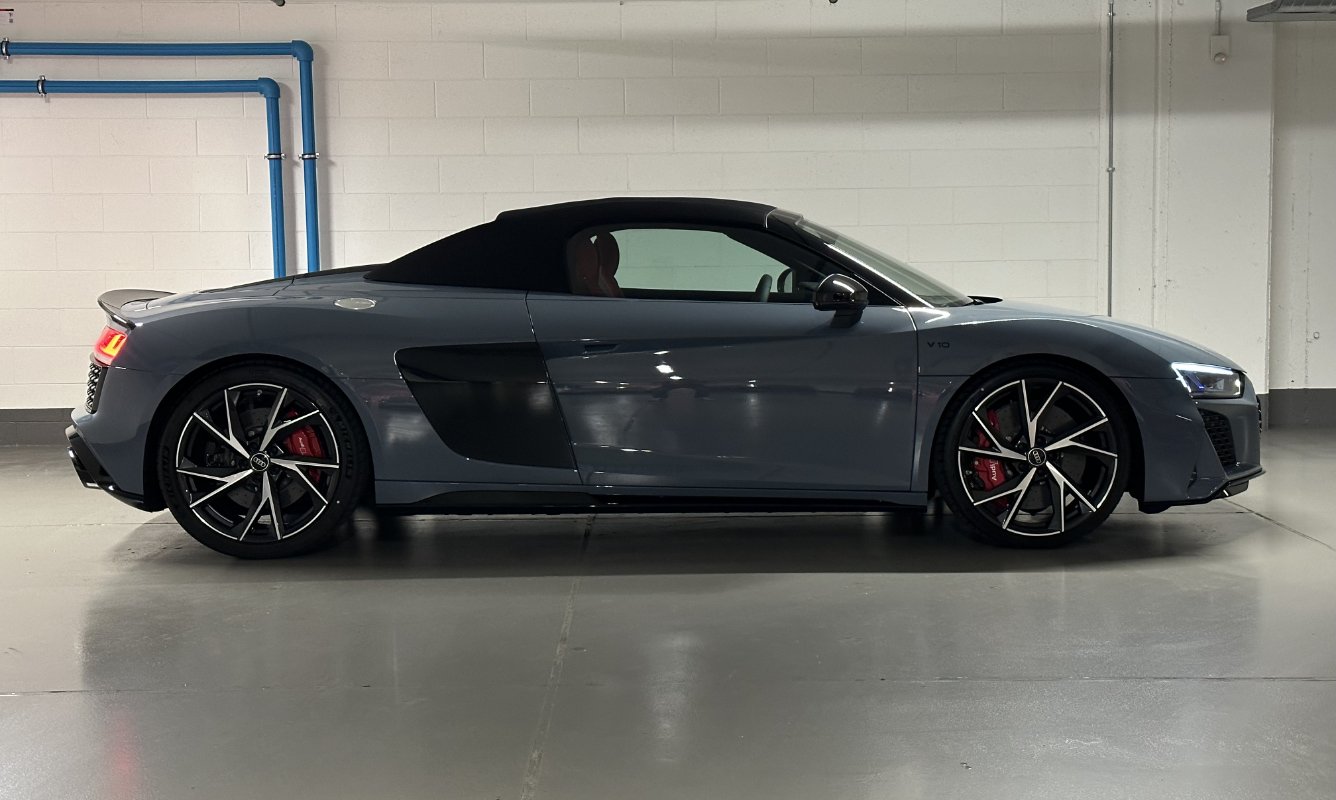 Audi R8 Spyder