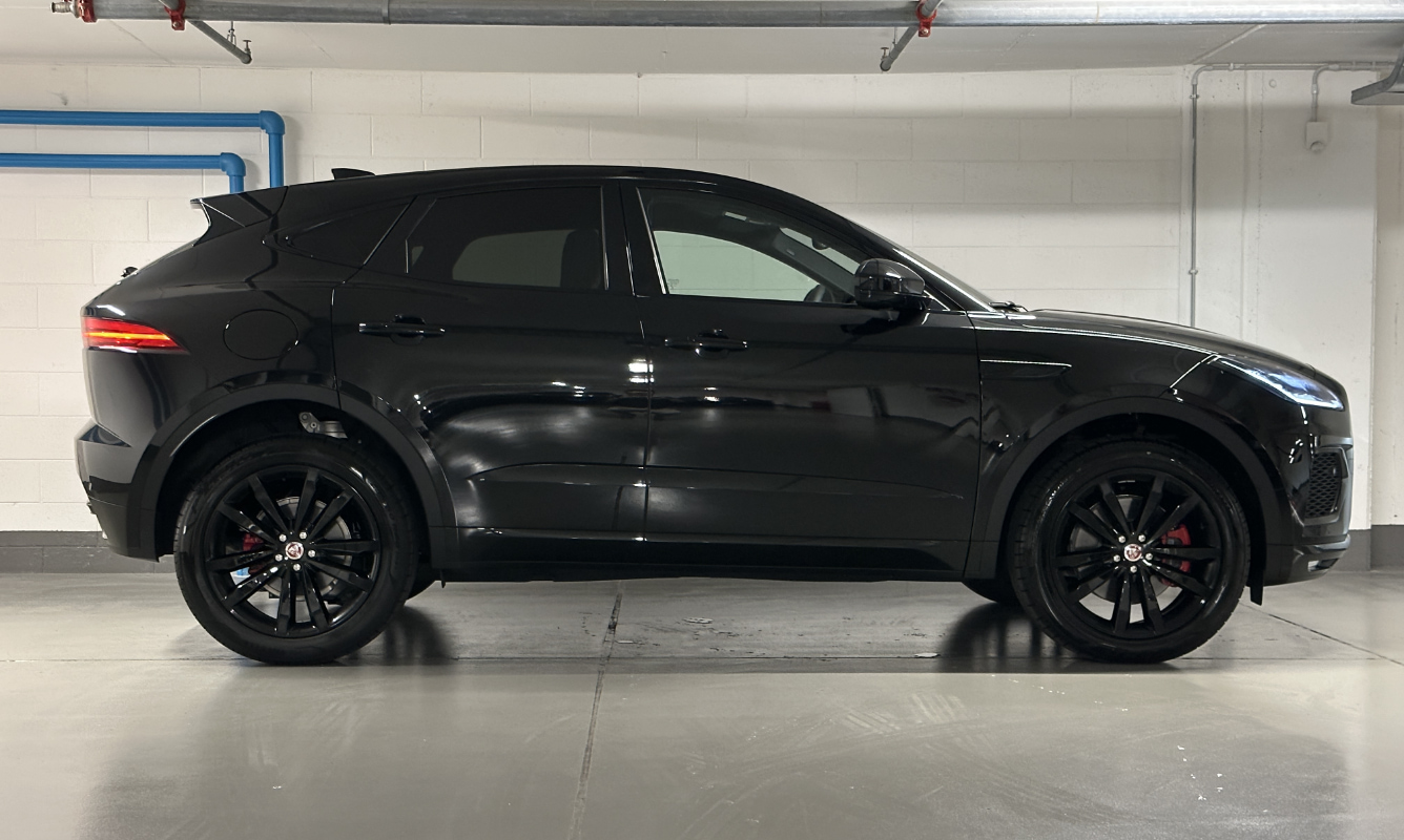 Jaguar E-Pace D204 R-Dynamic S