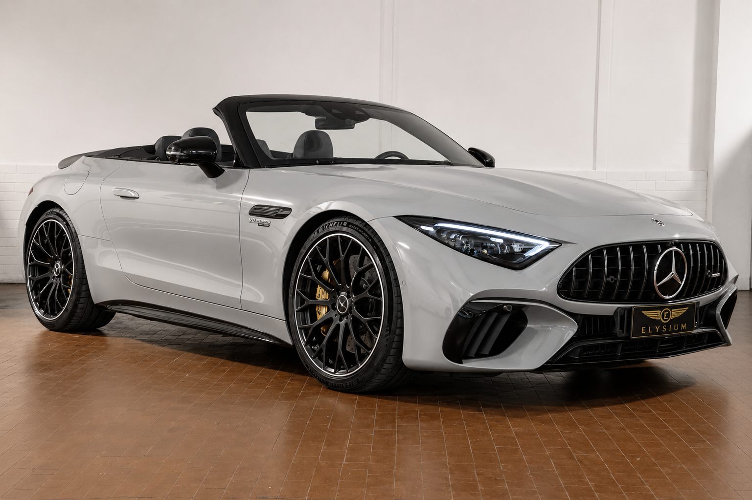 Mercedes-Benz SL63 AMG Roadster