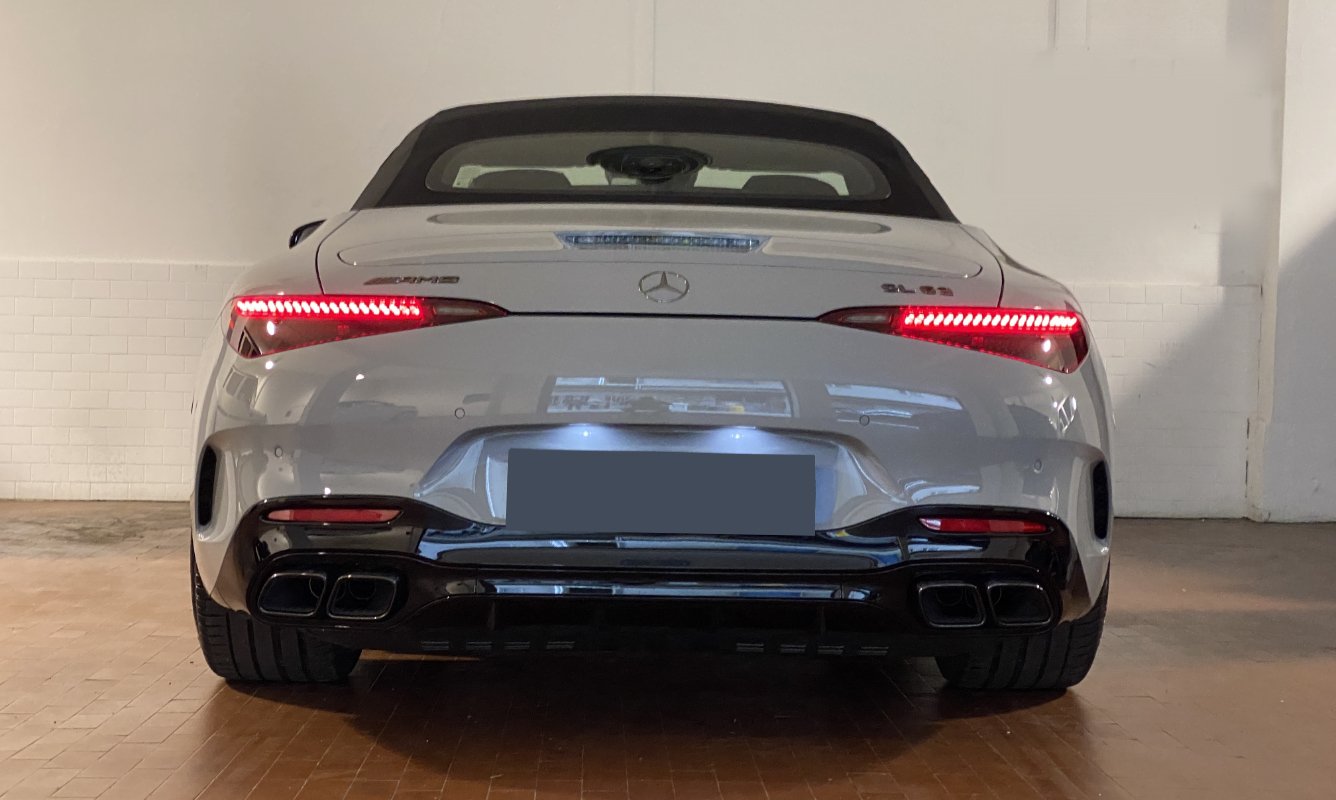 Mercedes-Benz SL63 AMG Roadster