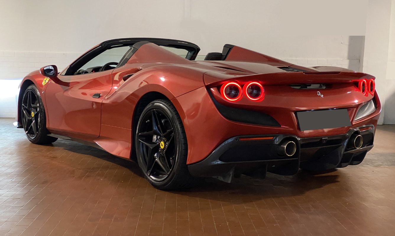Ferrari F8 Spider