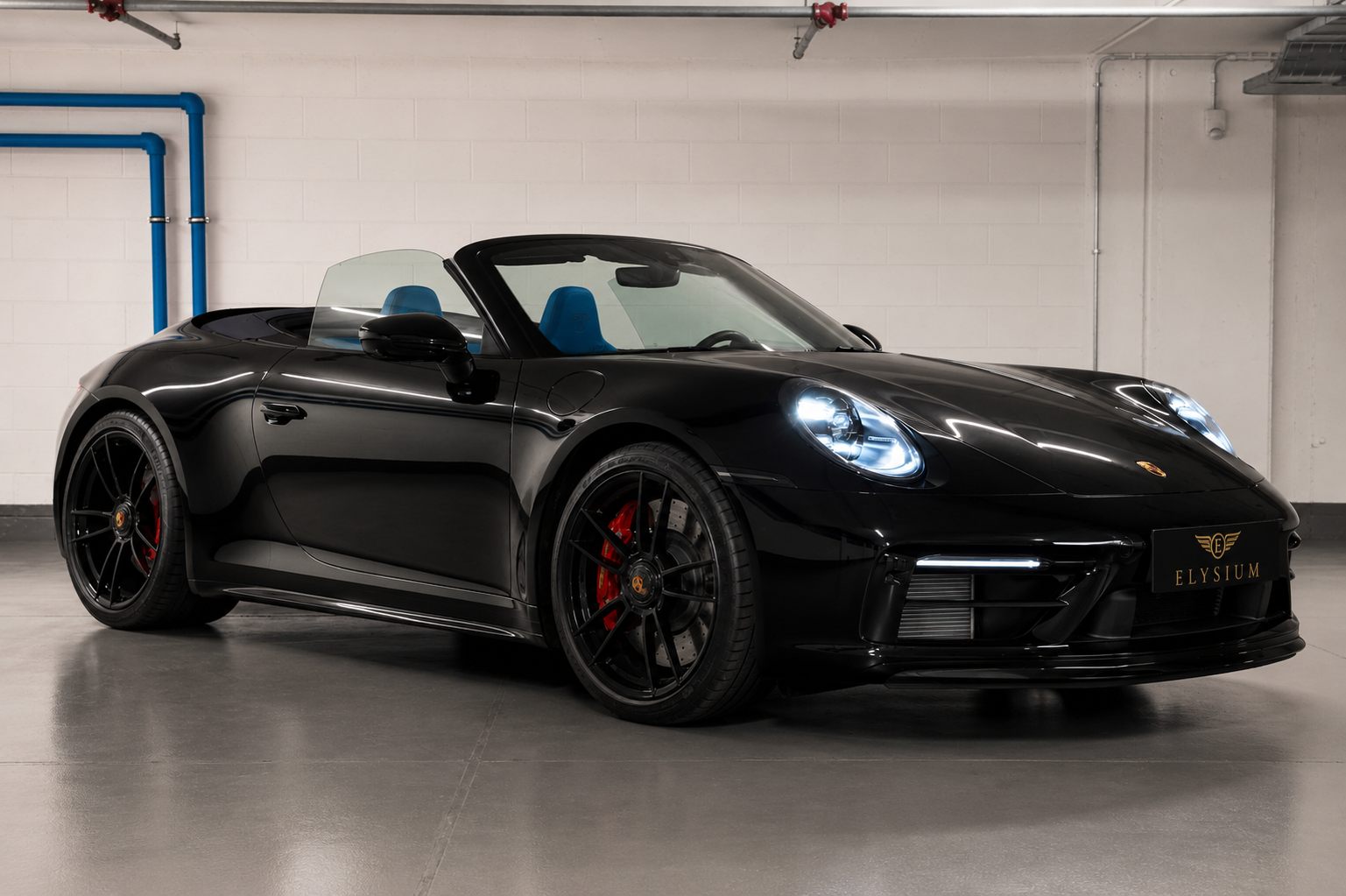 Porsche 911 992 Carrera 4 GTS Cabriolet